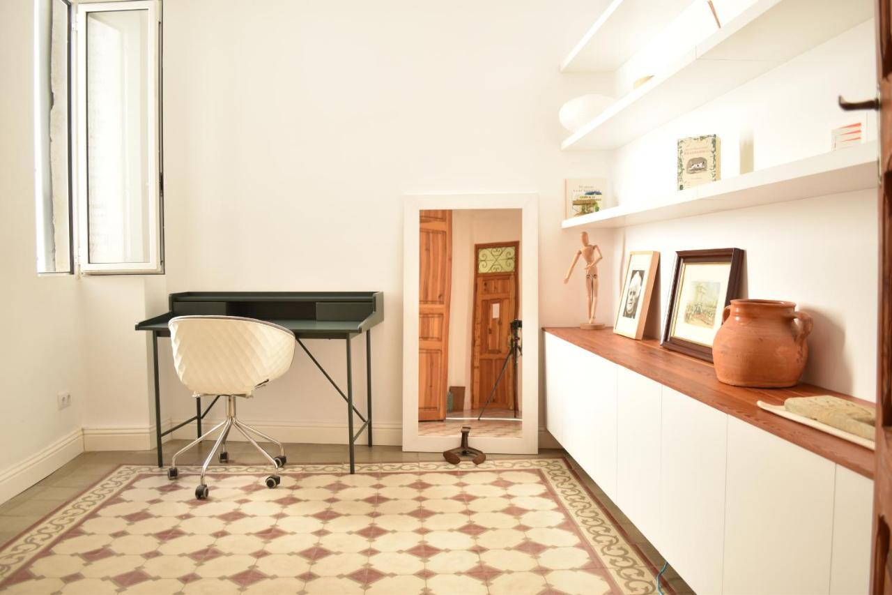 Gran Apartamento Cerca De Ruzafa Valencia Bagian luar foto